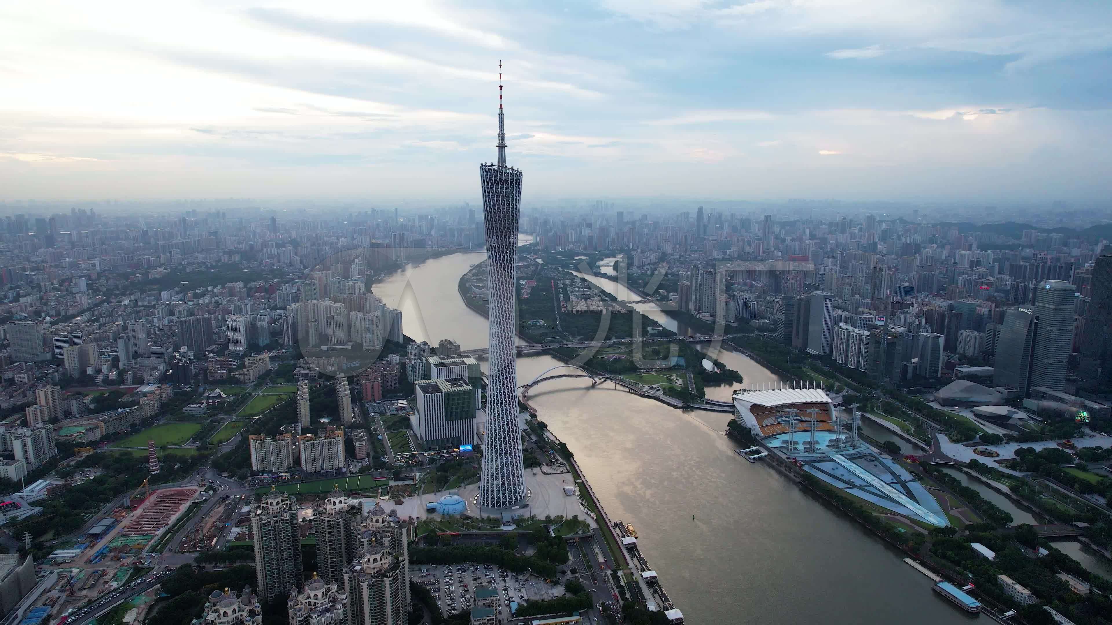 广州最新航拍视频，城市脉搏的空中视角