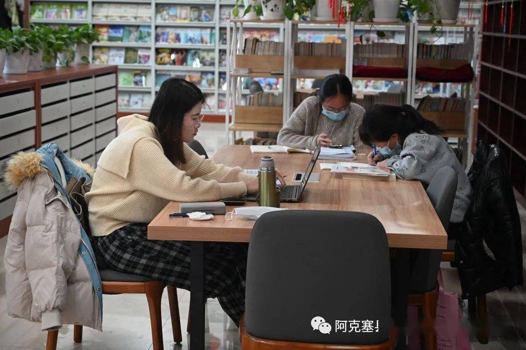 阿克苏市图书馆最新动态报道